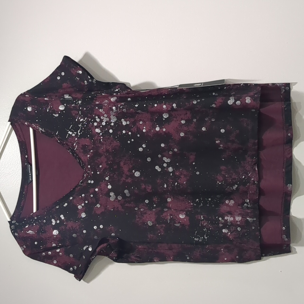Women's tee